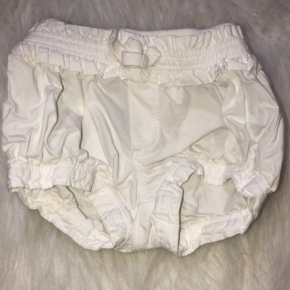Baby Gap white shorts